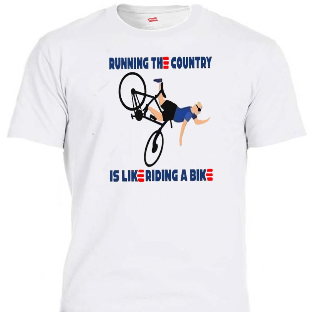 JOE BIDEN, RUNNING THE COUNTRY IS LIKE RIDING A BIKE, MENS WHITE TEE T-2001